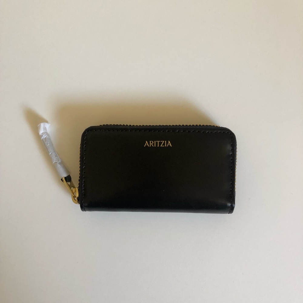 Aritzia Black Card Holder - Picture 1 of 4